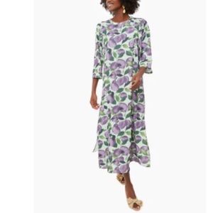 Tuckernuck dress, perfect for a spring wedding or party!